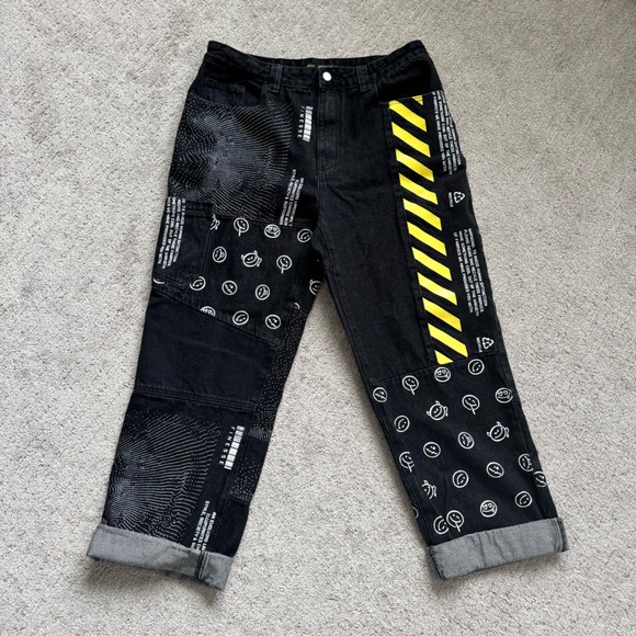 Finesse Jacko Jeans Size XL Black Smiley Patchwork - Picture 10 of 14